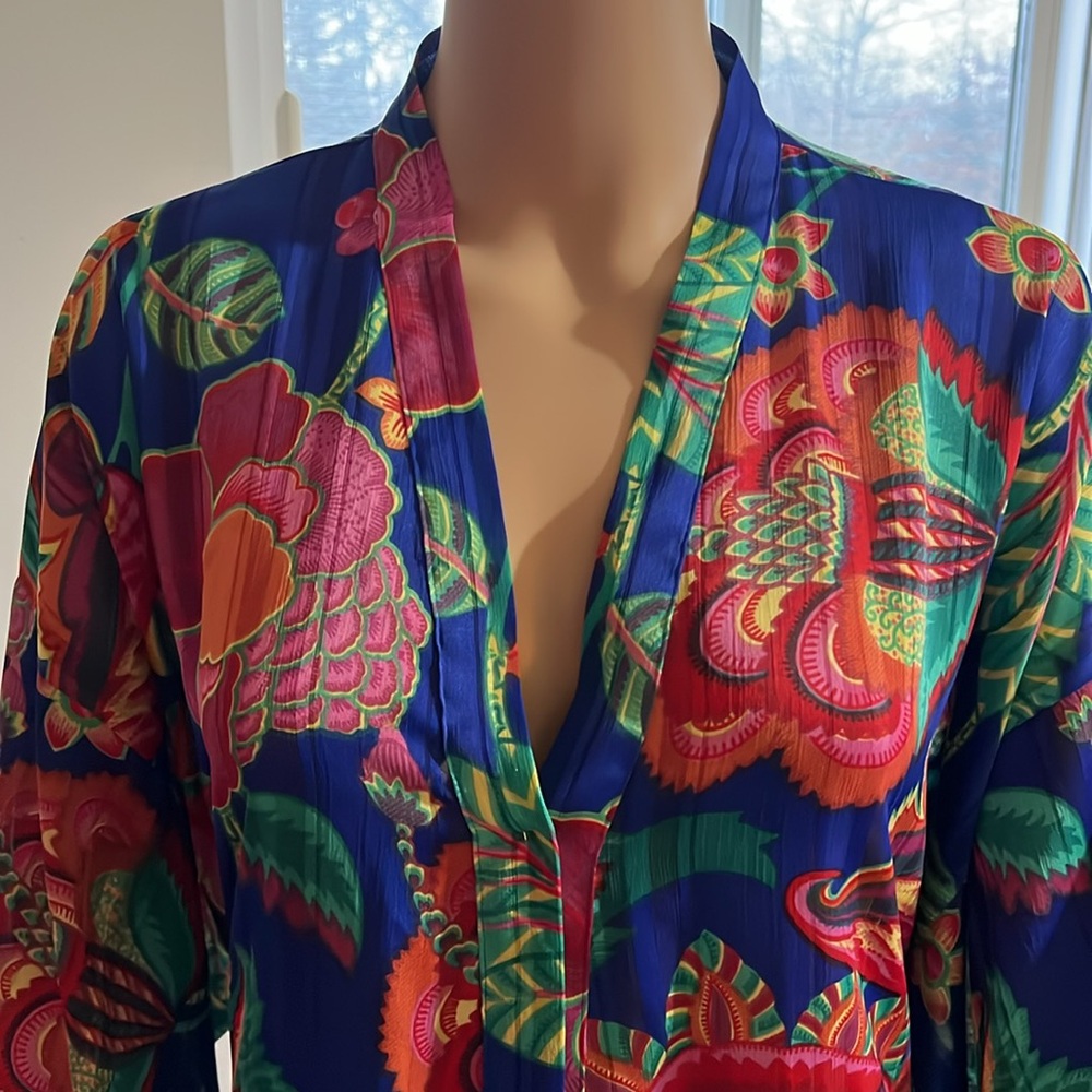 Victoria’s Secret Women’s Colorful Robe with Belt Like New One Size Lingerie - Picture 3 of 8